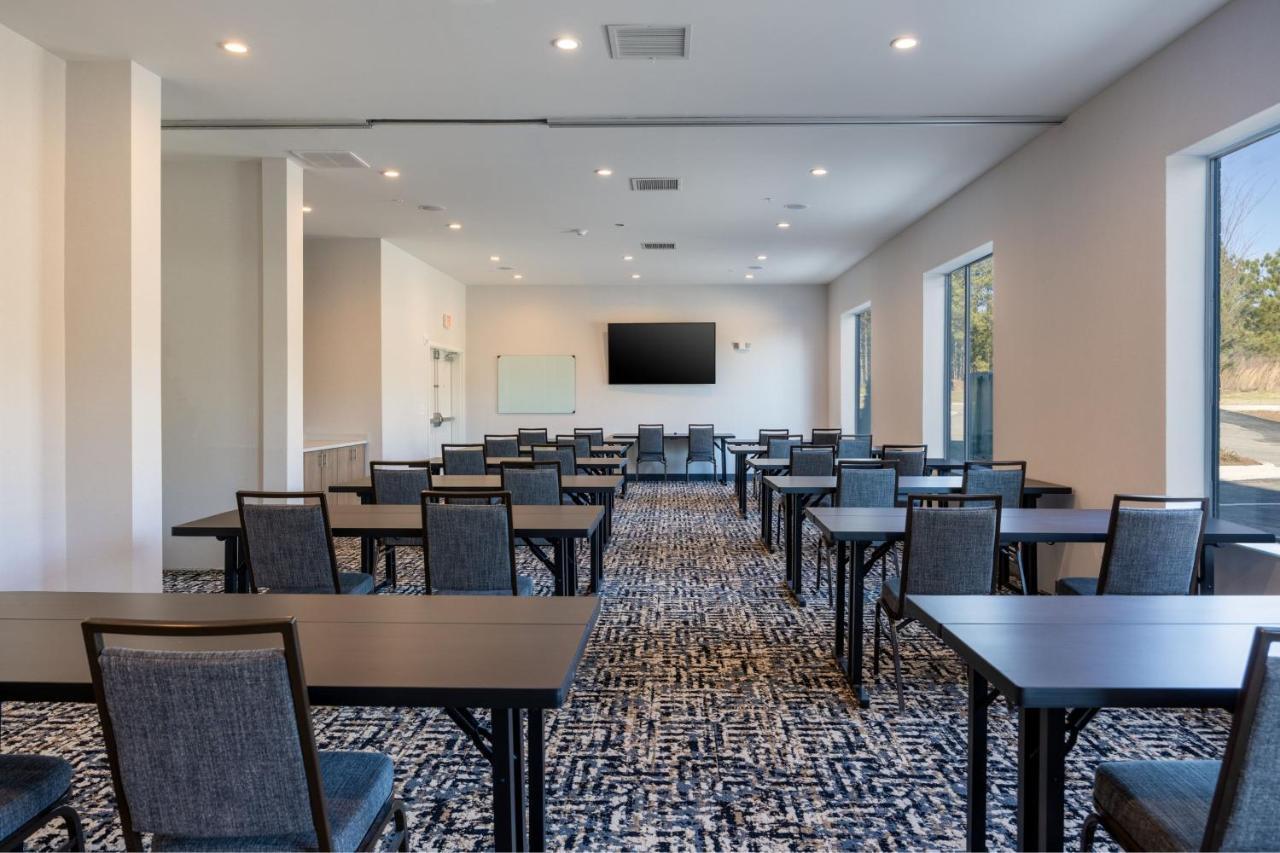 Towneplace Suites By Marriott Canton Riverstone Parkway Exterior foto